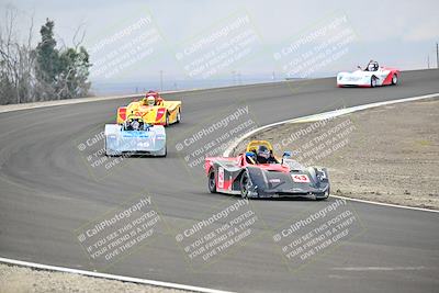 media/Jan-26-2025-CalClub SCCA (Sun) [[cfcea7df88]]/Group 6/Race/